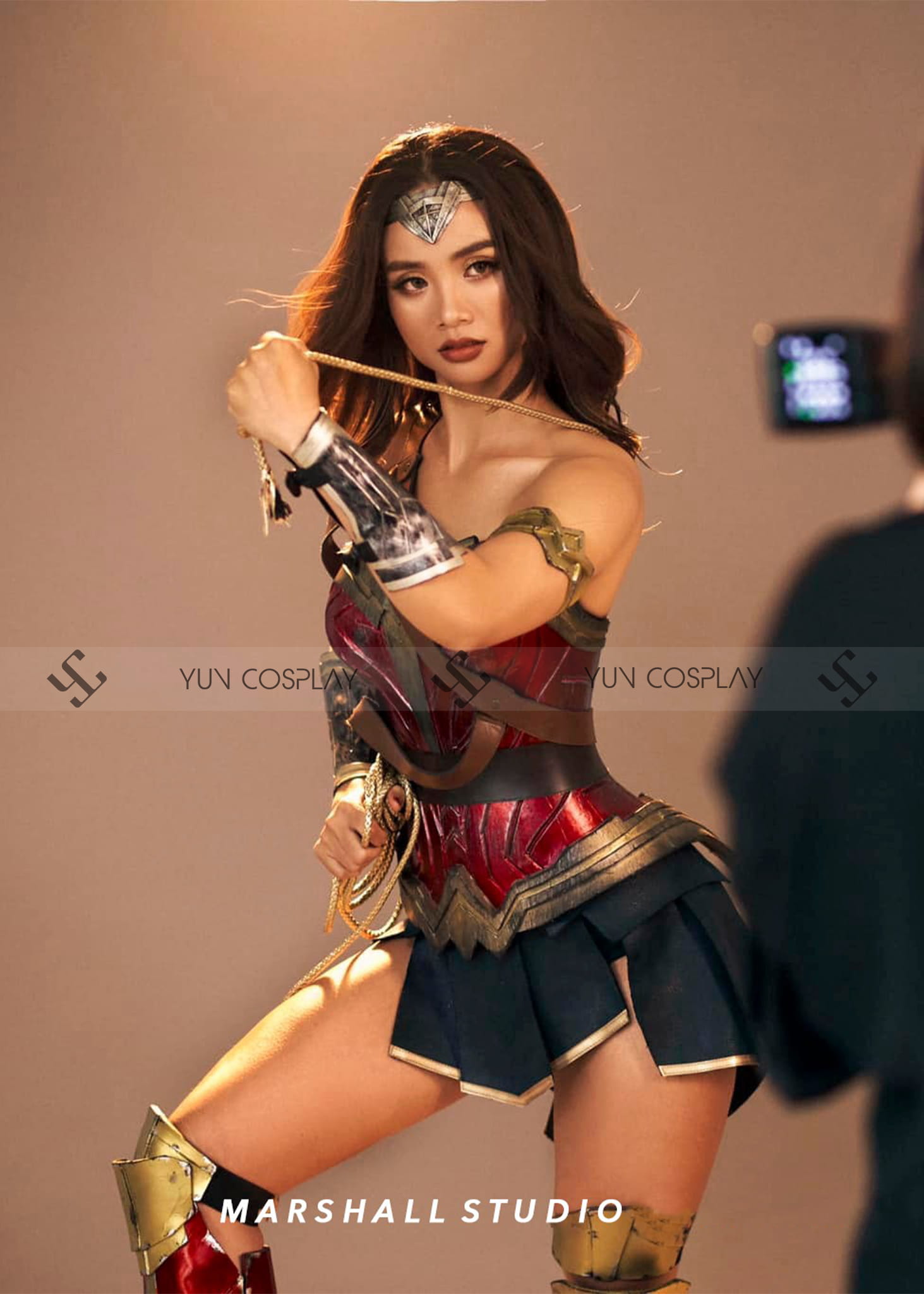 Valentine và những bộ trang phục biểu diễn sexy gợi cảm dành cho nữ 14 Nu-than-chien-binh-Wonder-Woman-coach-ngoc-anh-1-min