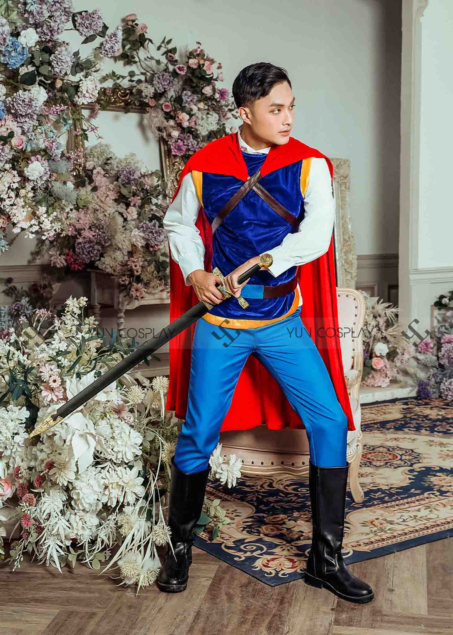 cho-thue-trang-phuc-hoang-tu-bieu-dien-yun-cosplay