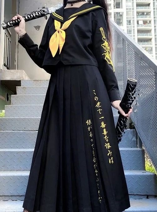 Các Loại Đồng Phục Học Sinh Nhật Bản Phổ Biến Tại Yun Cosplay 11 dong-phuc-nu-sinh-nhat-ban-dai-tay-1