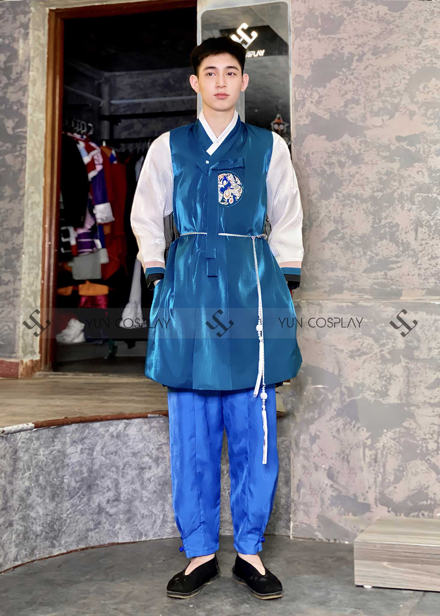 Hanbok nam cách tân
