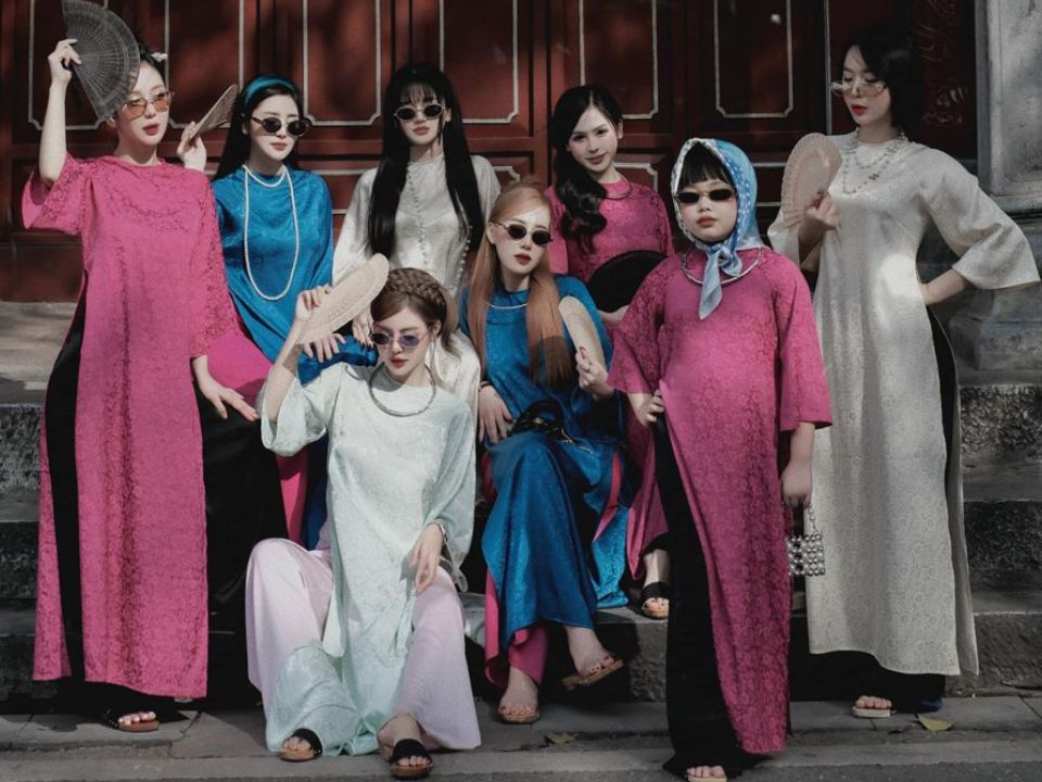 ket-hop-cac-mon-do-phu-kien-doc-dao-khi-mac-ao-dai-yun-cosplay