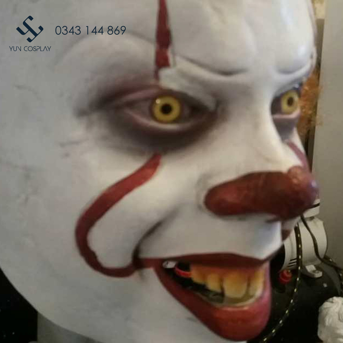 Địa chỉ bán phụ kiện hóa trang dịp lễ hội Halloween 16 mat-na-he-pennywise-hoa-trang-halloween-1