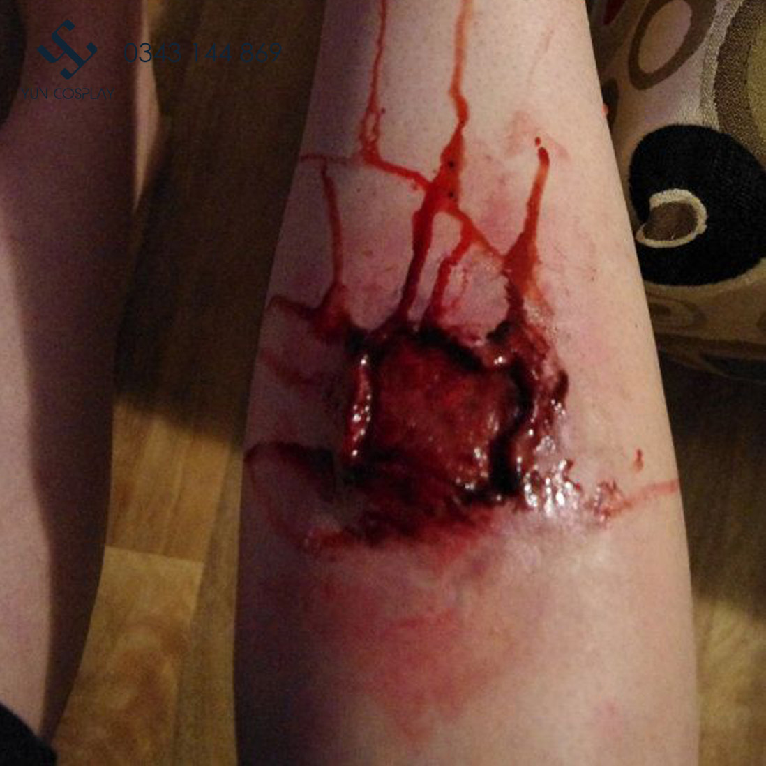 mau-gia-fake-blood-hoa-trang-halloween-6
