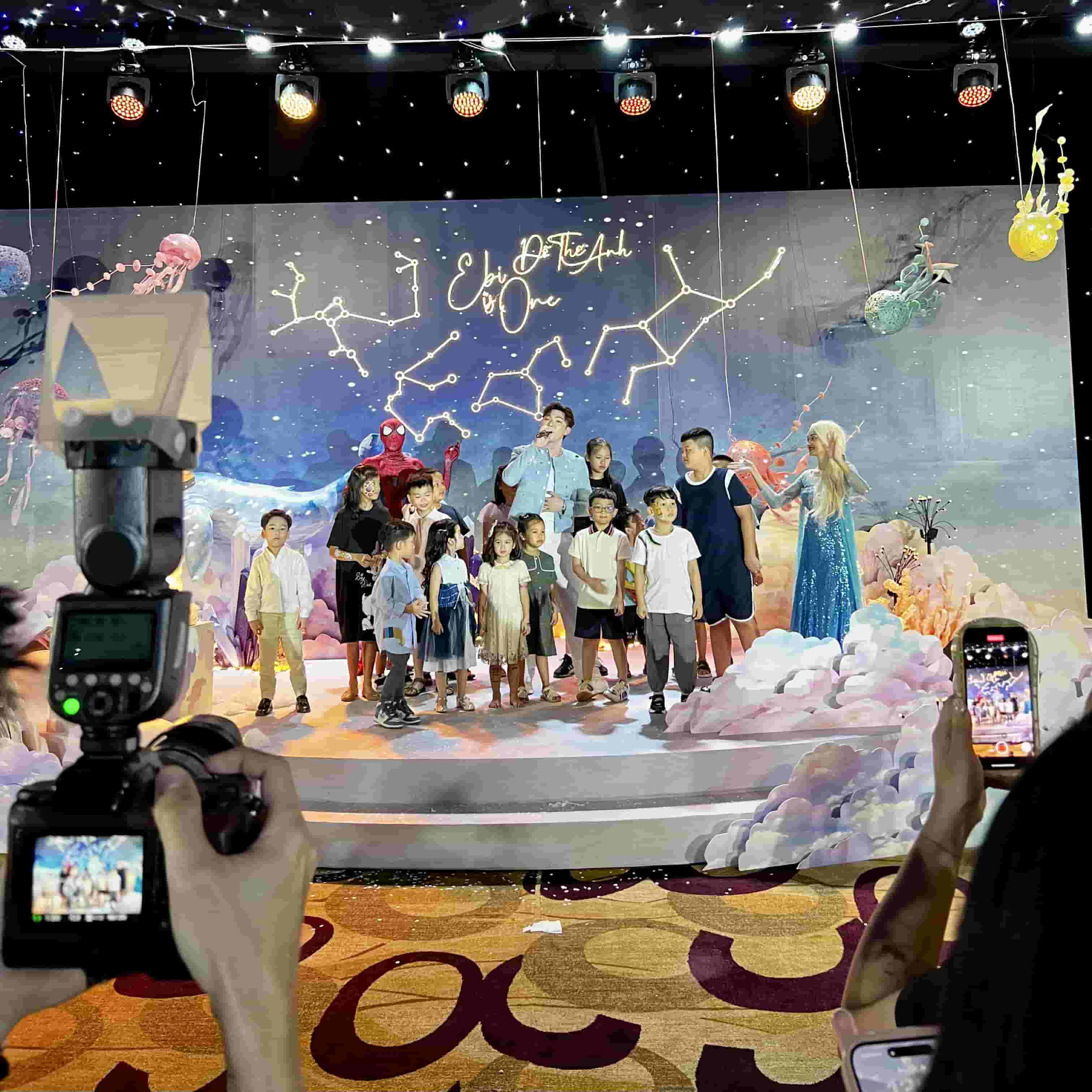 Trào lưu cosplay công chúa hoàng tử tổ chức sinh nhật 6 sinh-nhat-JW-Marriot-2
