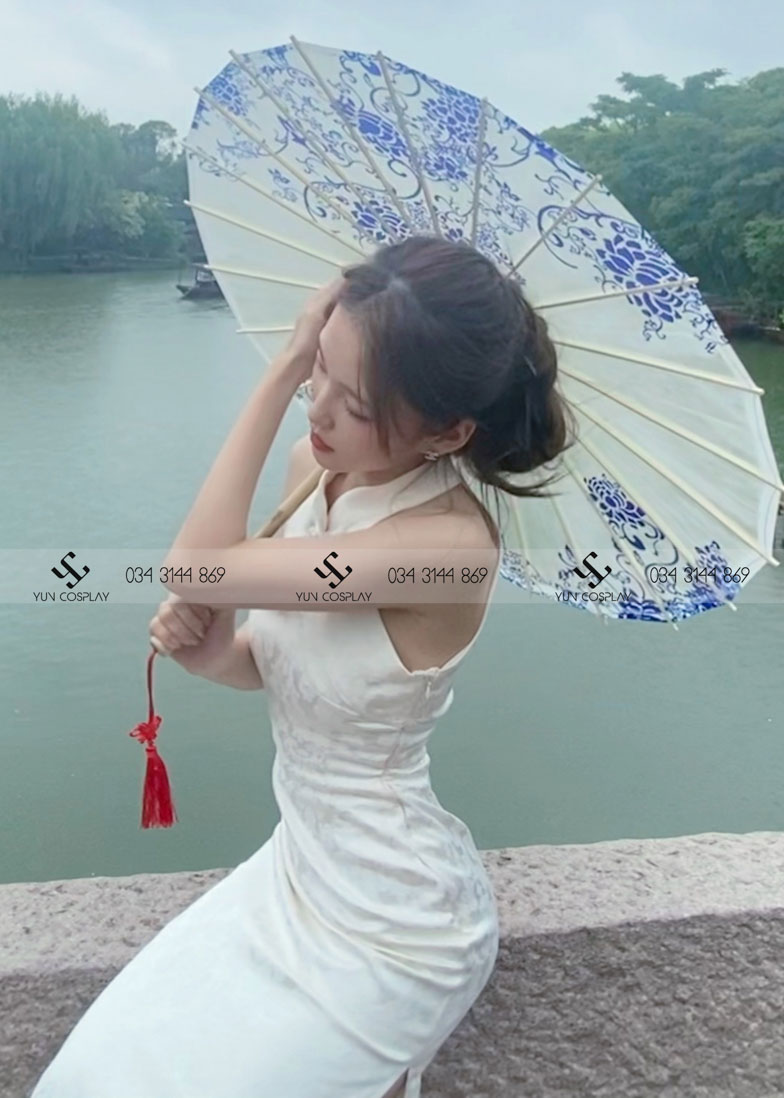 Cho thuê và bán sườn xám cách tân độc đáo tại Hà Nội 13 suon-xam-mau-trang-yun-cosplay-9