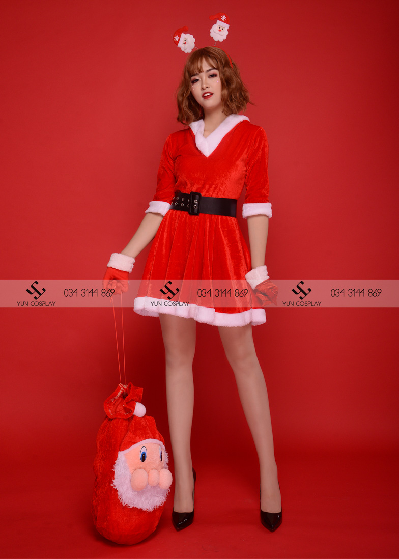 thue-trang-phuc-giang-sinh-vay-noel-yun-cosplay-40
